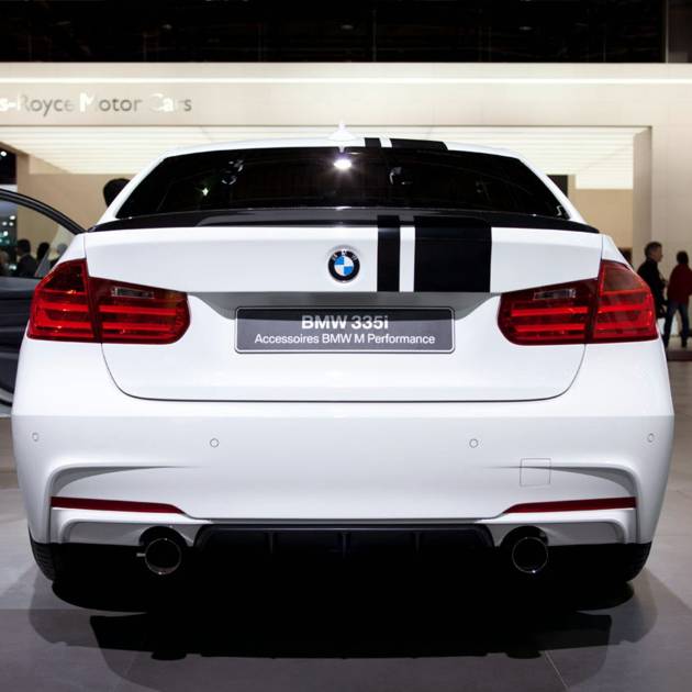 *** BMW F30 3.35İ M PERF. DİFÜZÖR
