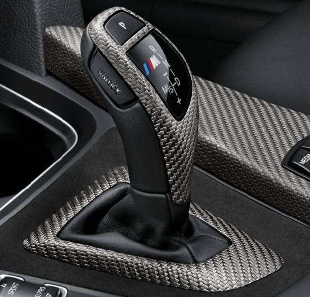 *** BMW F30 ALCANTARA&KARBON VİTES ÇERÇEVES