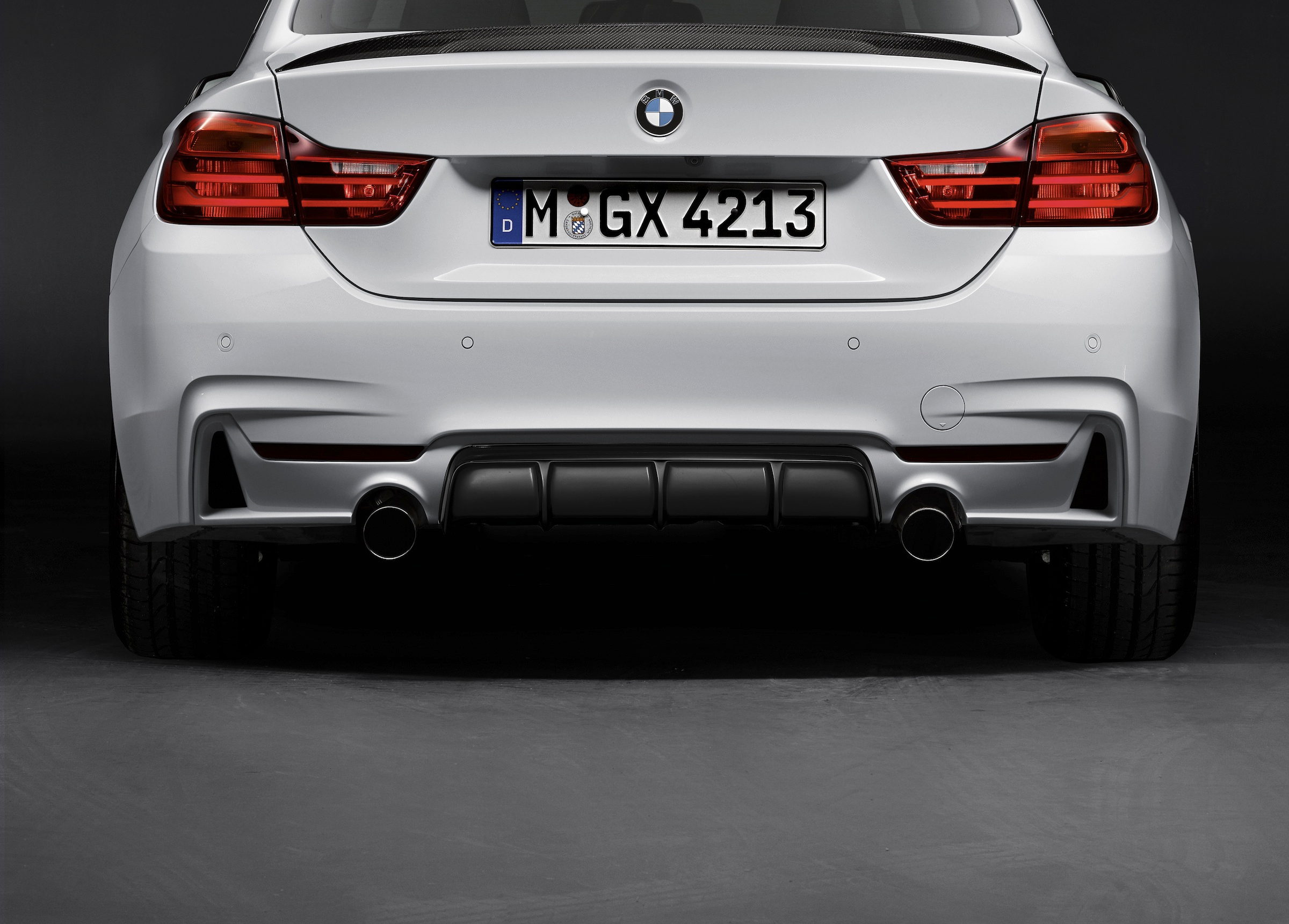 *** BMW F32-33-36 M PERF. 4.35 DİFÜZÖR - Görsel 3