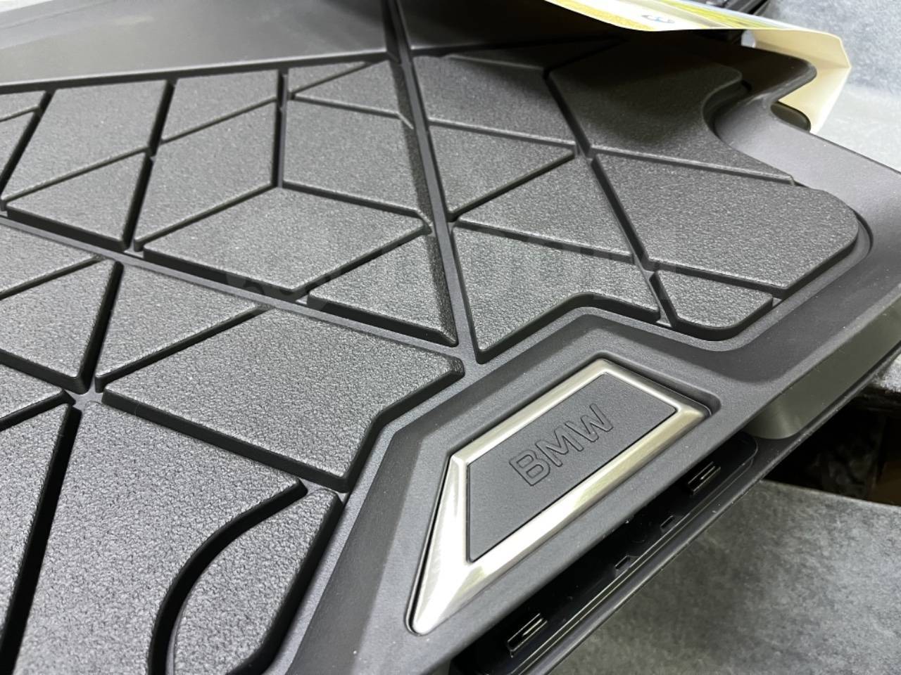 *** BMW İ7 G70 KASA SİYAH KAUÇUK PASPAS SETİ - Görsel 9