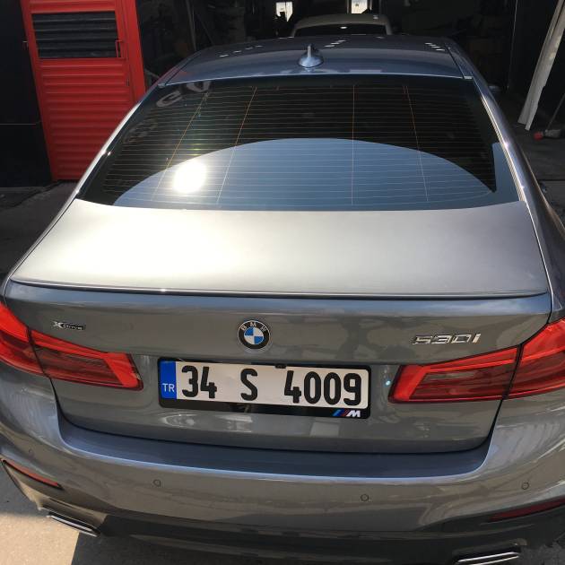 *** G30 PLASTİK SPOİLLER